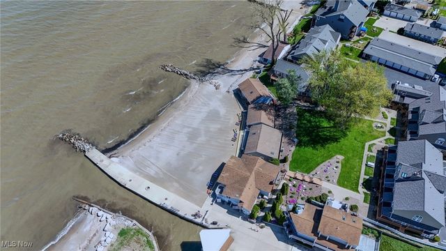 13005 W Lake Road, Vermilion, OH 44089