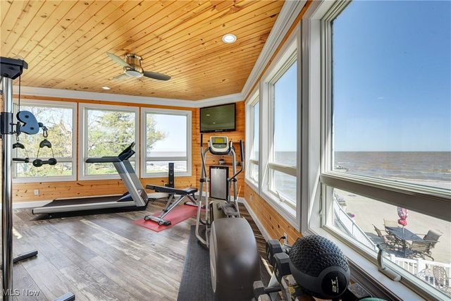 13005 W Lake Road, Vermilion, OH 44089