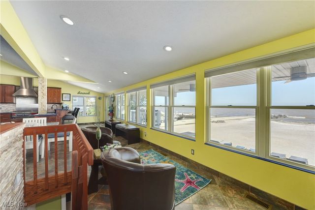 13005 W Lake Road, Vermilion, OH 44089