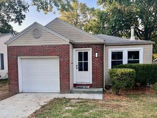1604 East Commercial Street, Springfield, MO 65803
