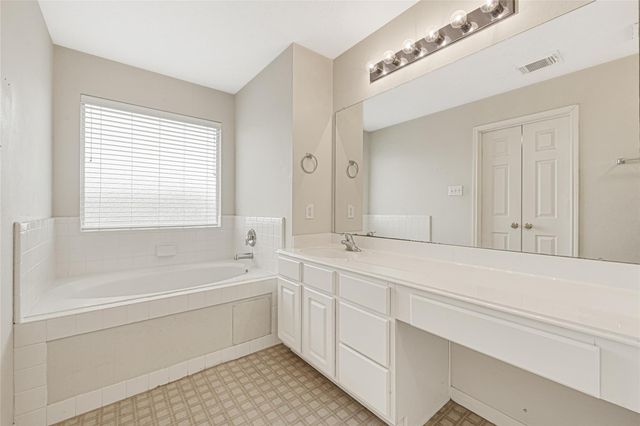 7543 Park Bend Lane, Pasadena, TX 77505