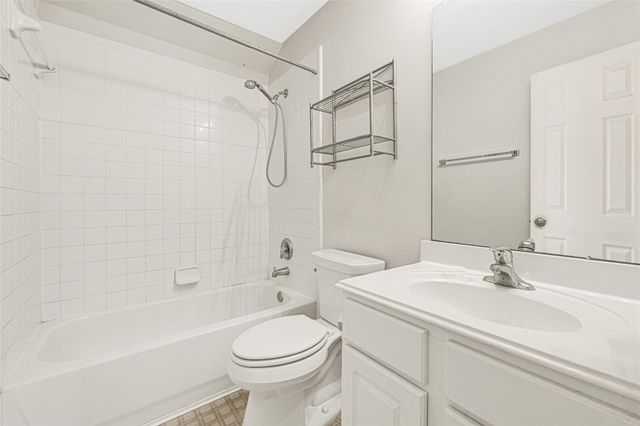 7543 Park Bend Lane, Pasadena, TX 77505