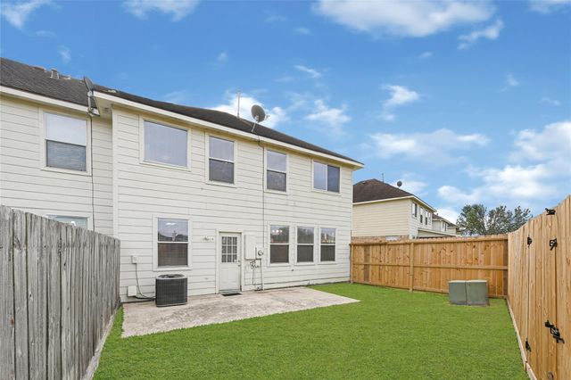 7543 Park Bend Lane, Pasadena, TX 77505