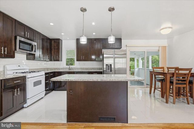 14716 ANDERSON ST, Woodbridge, VA 22193