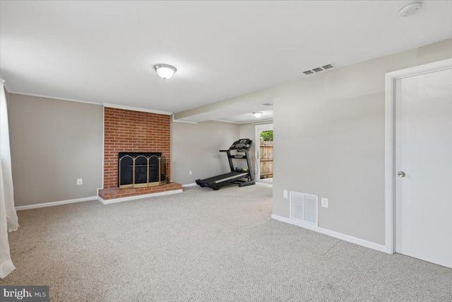 14716 ANDERSON ST, Woodbridge, VA 22193
