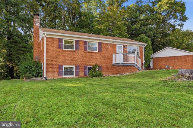 14716 ANDERSON ST, Woodbridge, VA 22193