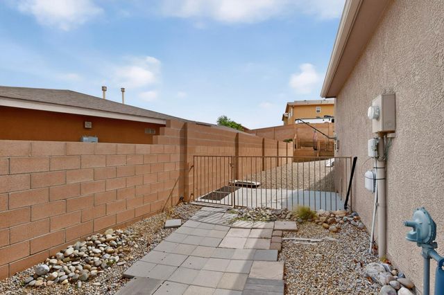 839 Serrano Pointe NW, Albuquerque, NM 87120