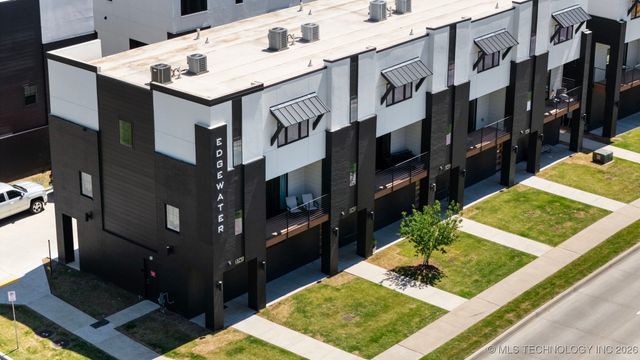 3779 S Riverside Drive 3779, Tulsa, OK 74105