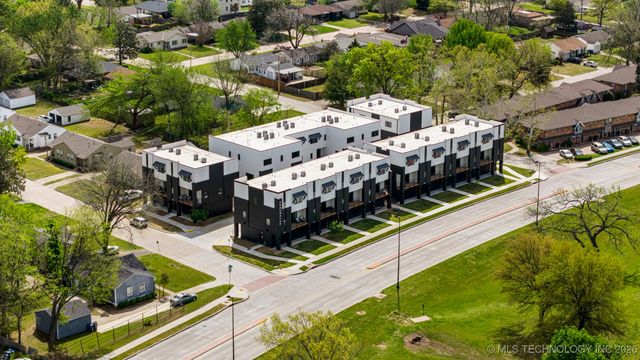 3779 S Riverside Drive 3779, Tulsa, OK 74105
