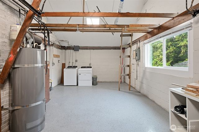 17211 5th Avenue NE, Shoreline, WA 98155