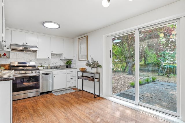 17211 5th Avenue NE, Shoreline, WA 98155