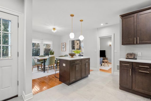 85 Lakeview Avenue, Scarsdale, NY 10583