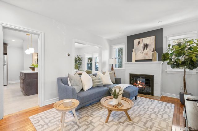 85 Lakeview Avenue, Scarsdale, NY 10583