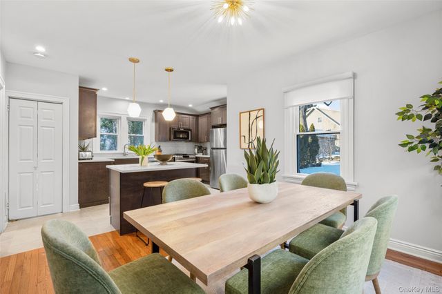 85 Lakeview Avenue, Scarsdale, NY 10583