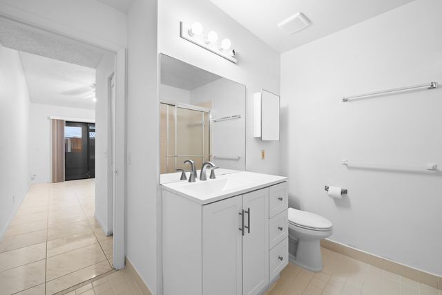 3645 NW 83RD Lane, Sunrise, FL 33351