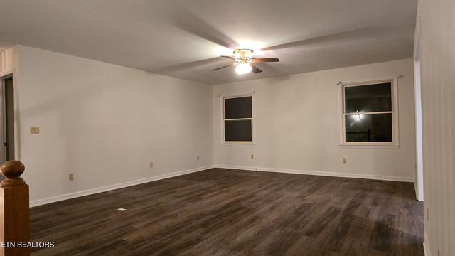 416 Walker Hollow Drive, Monterey, TN 38574