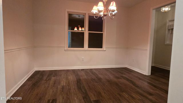 416 Walker Hollow Drive, Monterey, TN 38574