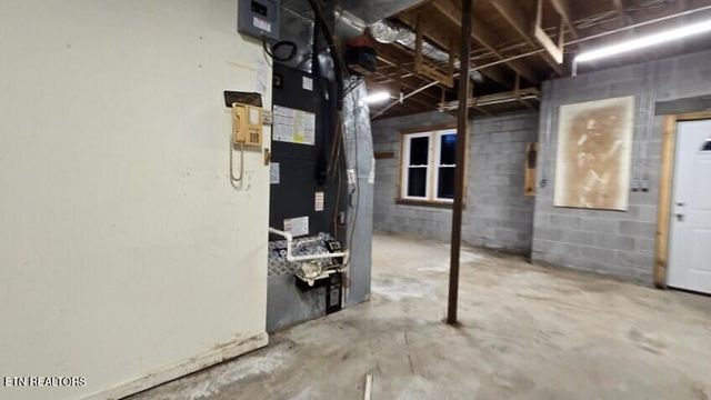 416 Walker Hollow Drive, Monterey, TN 38574