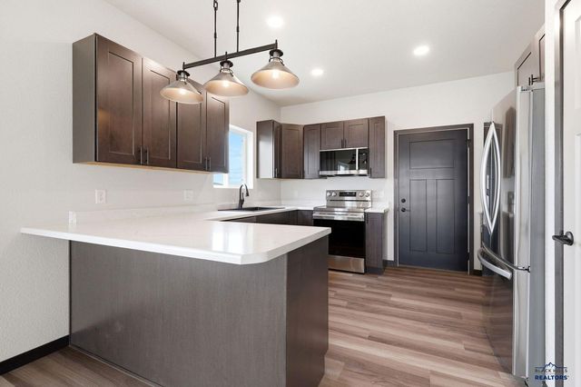518 ALPHA AVE, Box Elder, SD 57719