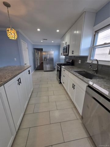 32-23 Plunkett Avenue 1, Far Rockaway, NY 11691
