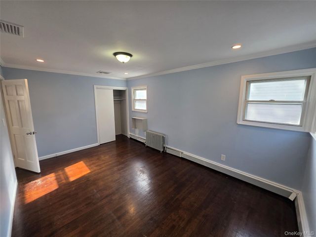 32-23 Plunkett Avenue 1, Far Rockaway, NY 11691
