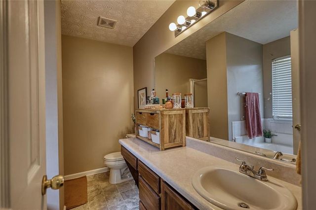 605 Dakota Street, Bethlehem, GA 30620