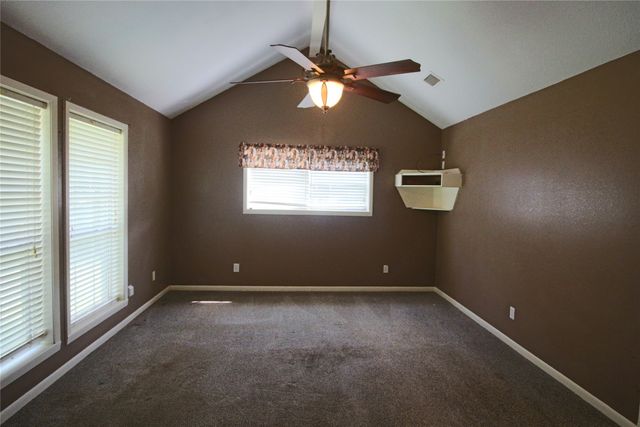 446 Vz County Road 4108, Canton, TX 75103