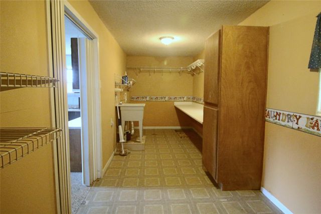 446 Vz County Road 4108, Canton, TX 75103