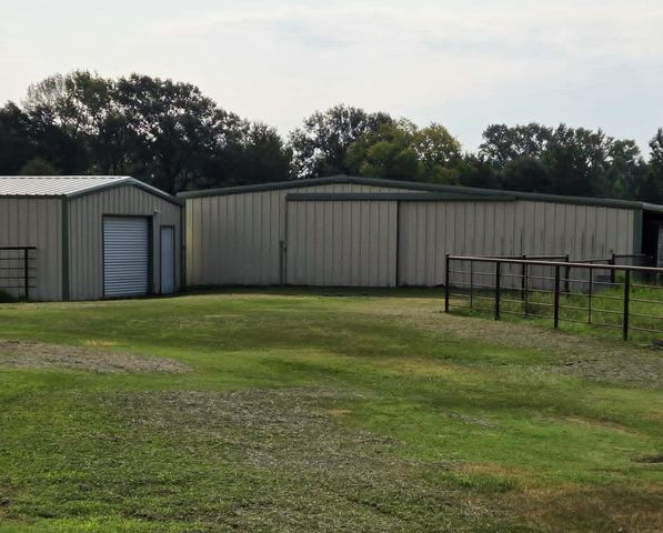 446 Vz County Road 4108, Canton, TX 75103