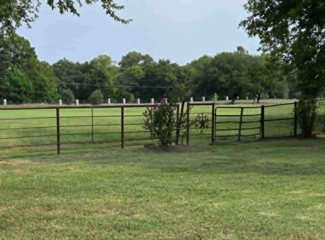 446 Vz County Road 4108, Canton, TX 75103