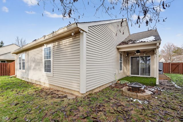 9524 Charter Drive, Indianapolis, IN 46250