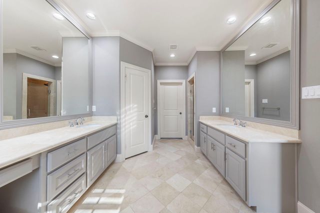 6 History Row, The Woodlands, TX 77380