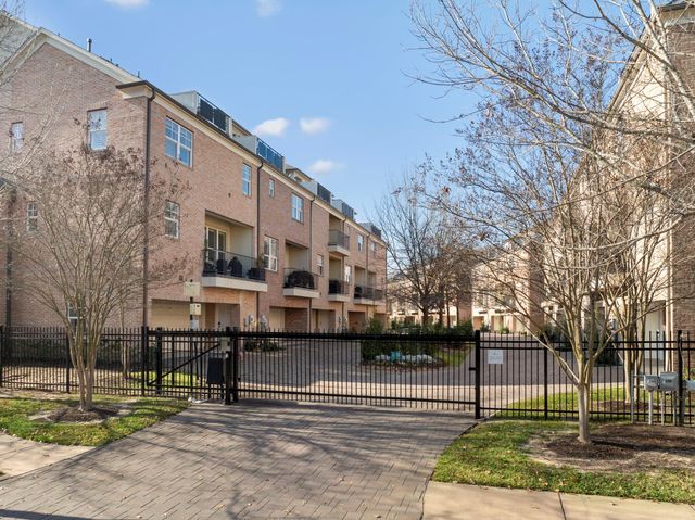 6 History Row, The Woodlands, TX 77380