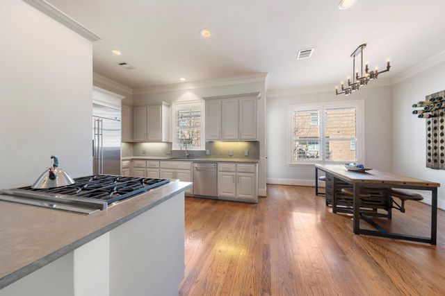 6 History Row, The Woodlands, TX 77380