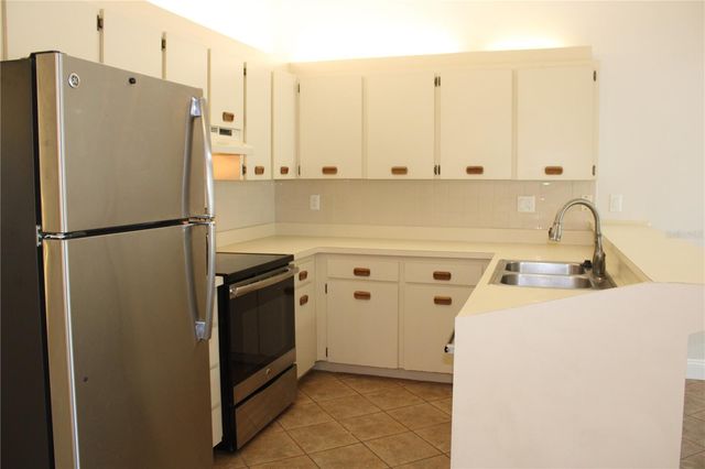 3345 CRYSTAL COURT E E, Palm Harbor, FL 34685