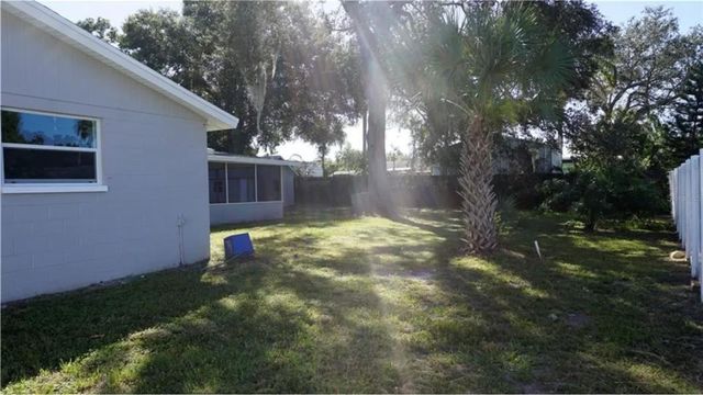 8518 WOODLAKE DRIVE, Tampa, FL 33615