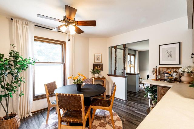 1704 Mohawk LANE, Waukesha, WI 53186