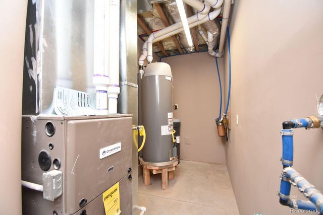 7033 County Road 328, Westcliffe, CO 81252