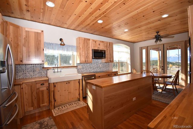 7033 County Road 328, Westcliffe, CO 81252