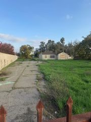 14224 S Harlan Rd, Lathrop, CA 95330