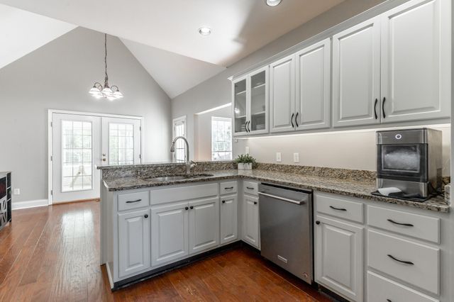 2008 Paris Metz Road, Chattanooga, TN 37421