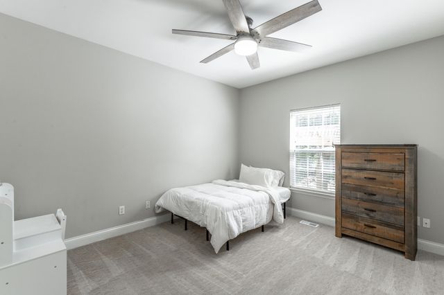 2008 Paris Metz Road, Chattanooga, TN 37421