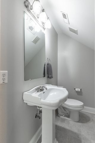 2008 Paris Metz Road, Chattanooga, TN 37421