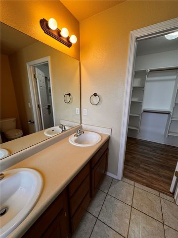 1532 Hutchinson Street, Pea Ridge, AR 72751