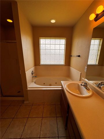 1532 Hutchinson Street, Pea Ridge, AR 72751
