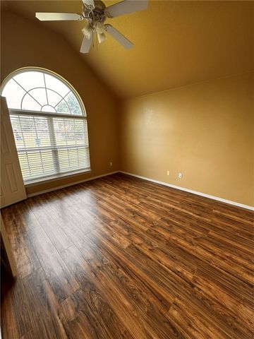 1532 Hutchinson Street, Pea Ridge, AR 72751