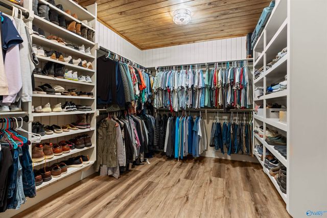 36 Randles Road, Grant, AL 35747