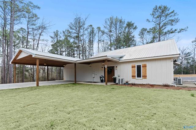 36 Randles Road, Grant, AL 35747