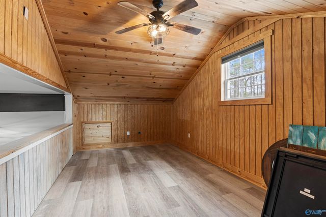 36 Randles Road, Grant, AL 35747