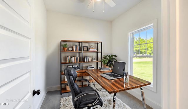 21 Loralye Lane, Zebulon, NC 27597